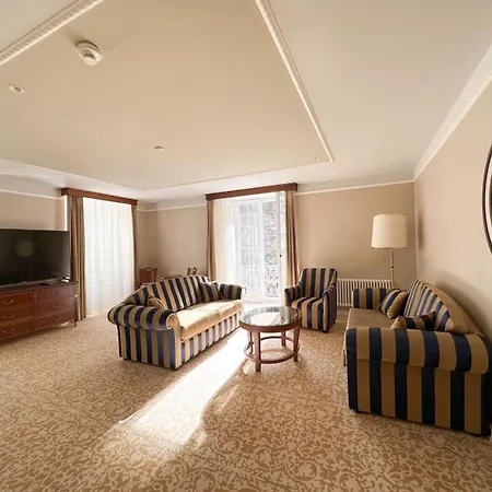 Palace - Culture, Nature & Health Apart Otel 4*