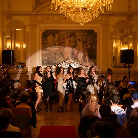 Palace - Culture, Nature & Health 아파트호텔 4*