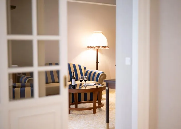 Palace - Culture, Nature & Health