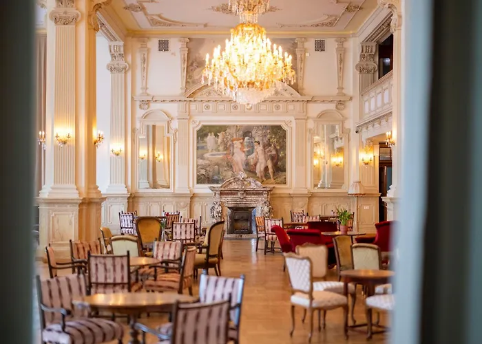 Aparthotel Palace - Culture, Nature & Health