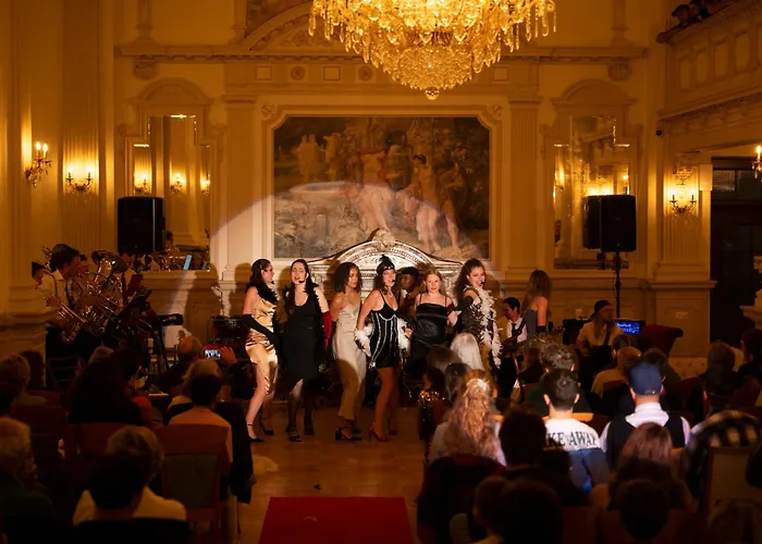 Palace - Culture, Nature & Health Appart hôtel 4*